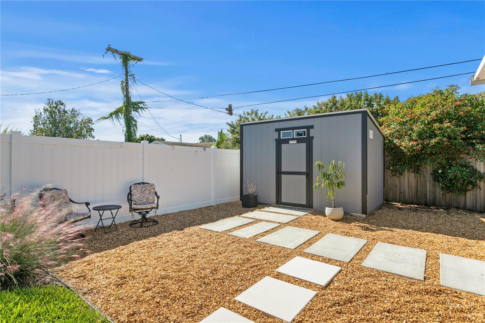 MAXIMO MOORINGS - Residential