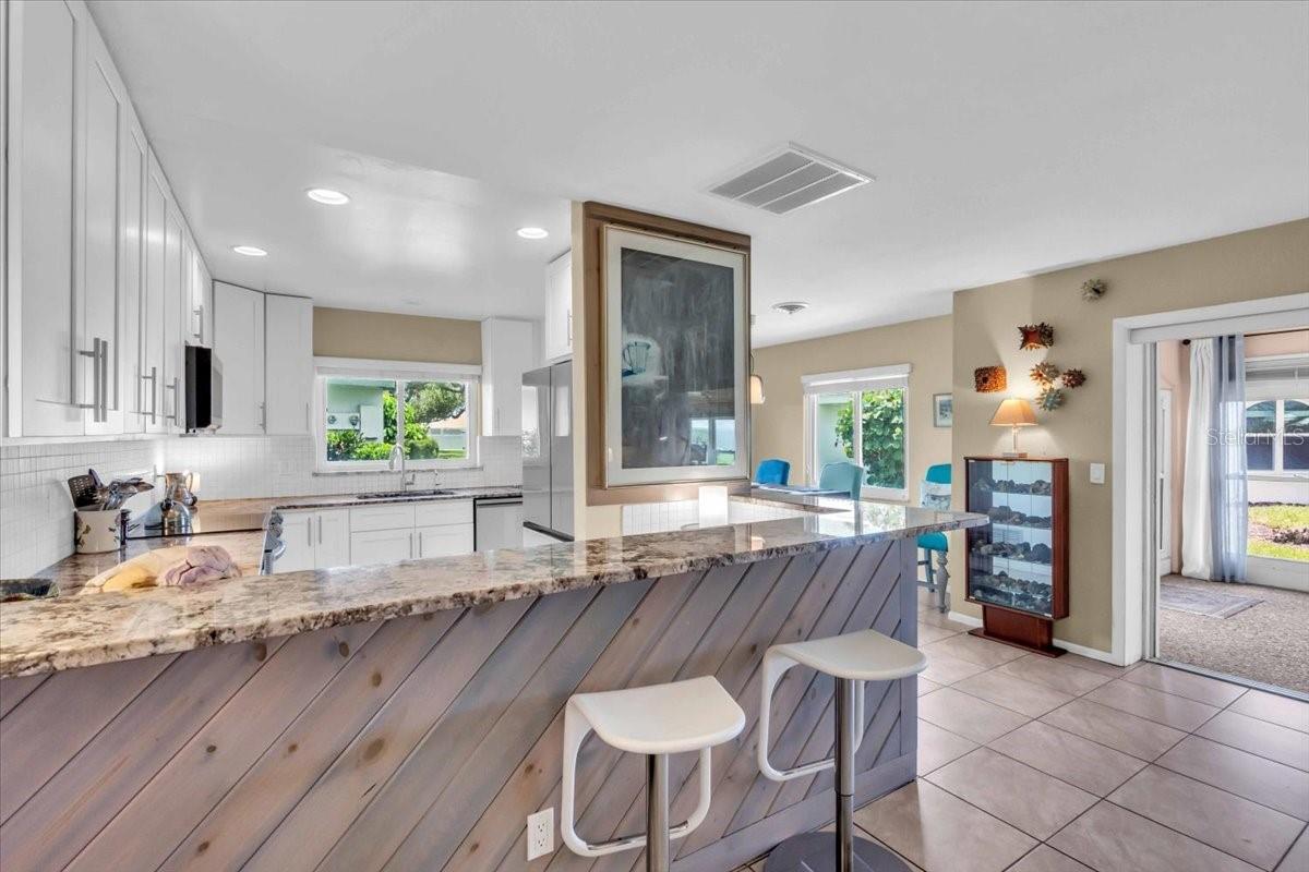 16 OAKWOOD DRIVE N 16