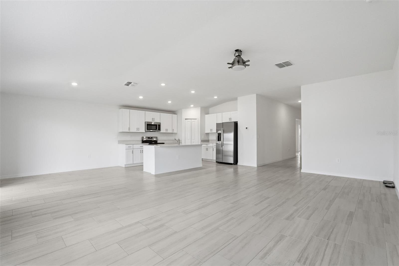 SEAIRE - Residential Lease