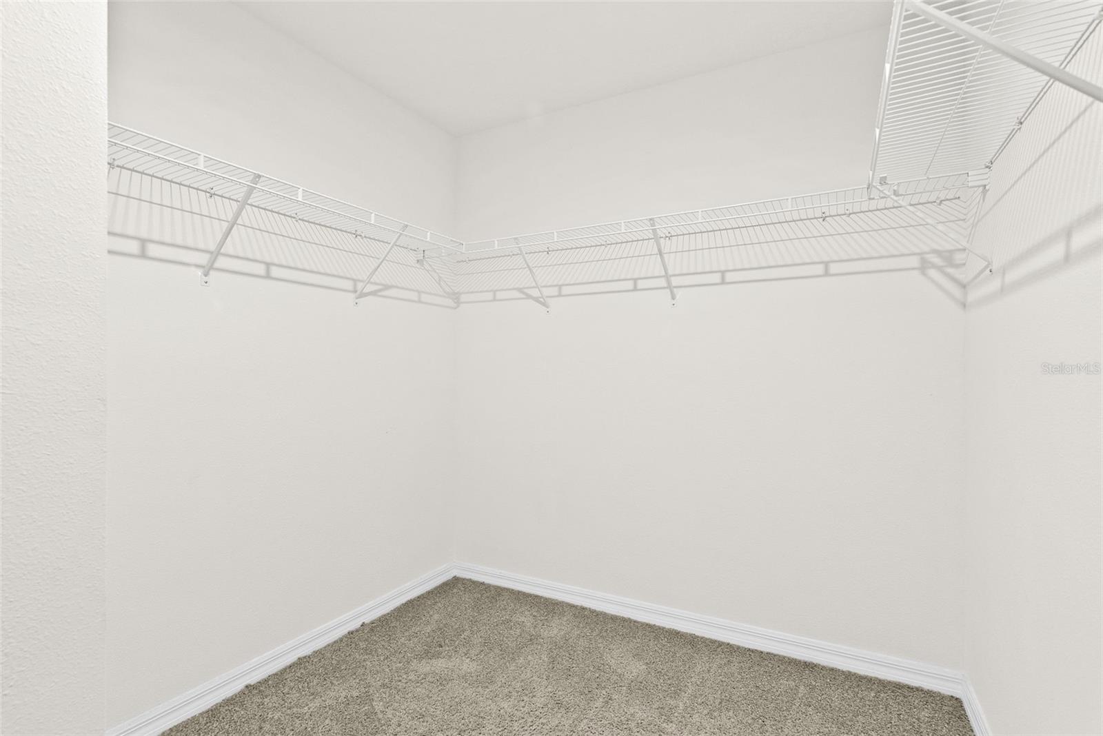 PINE CREEK - Residential