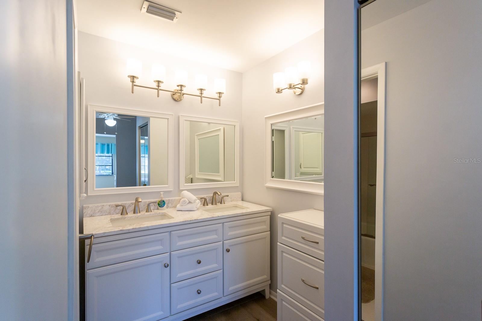 GOLF POINTE AT PALM-AIRE CC SEC II - Residential Lease