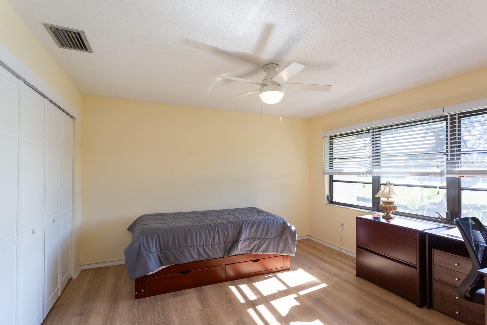 GOLF POINTE AT PALM-AIRE CC SEC II - Residential Lease