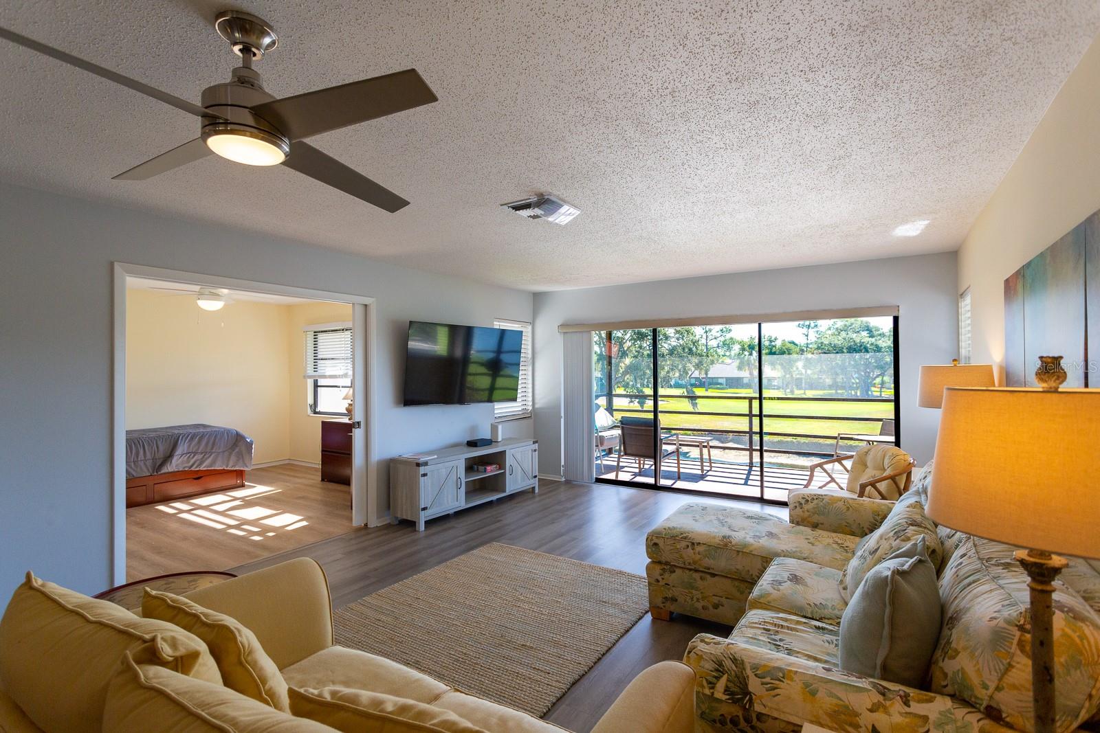 GOLF POINTE AT PALM-AIRE CC SEC II - Residential Lease