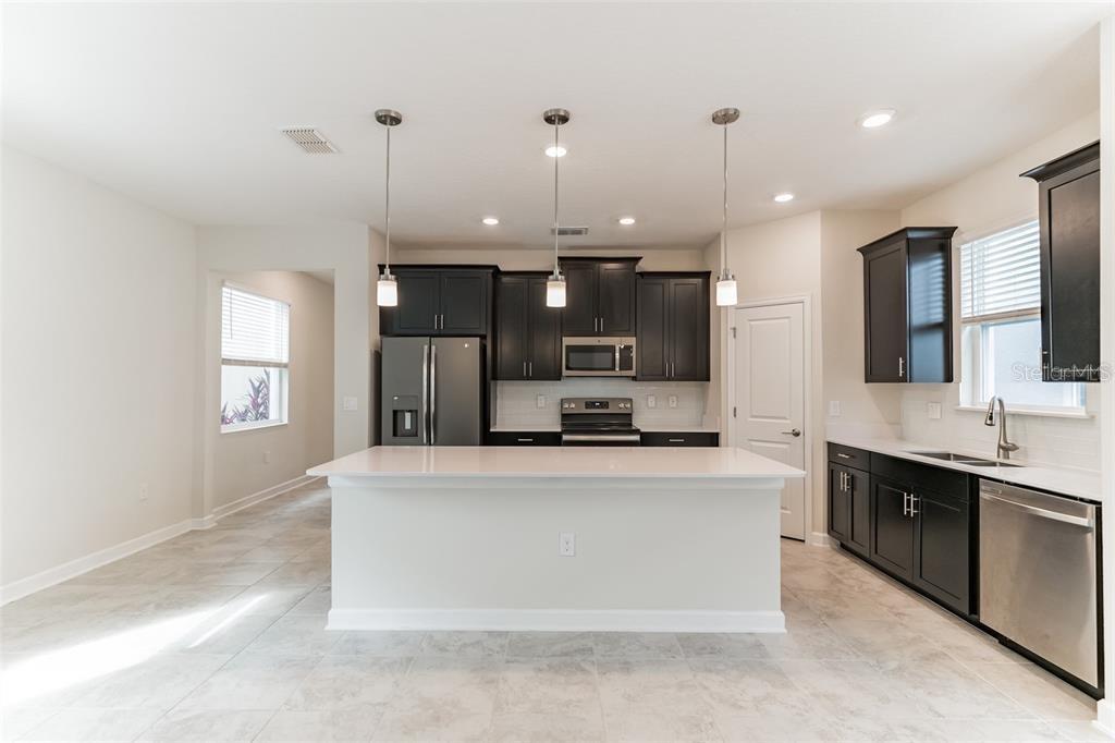 STOREY PK-PH 5 - Residential Lease