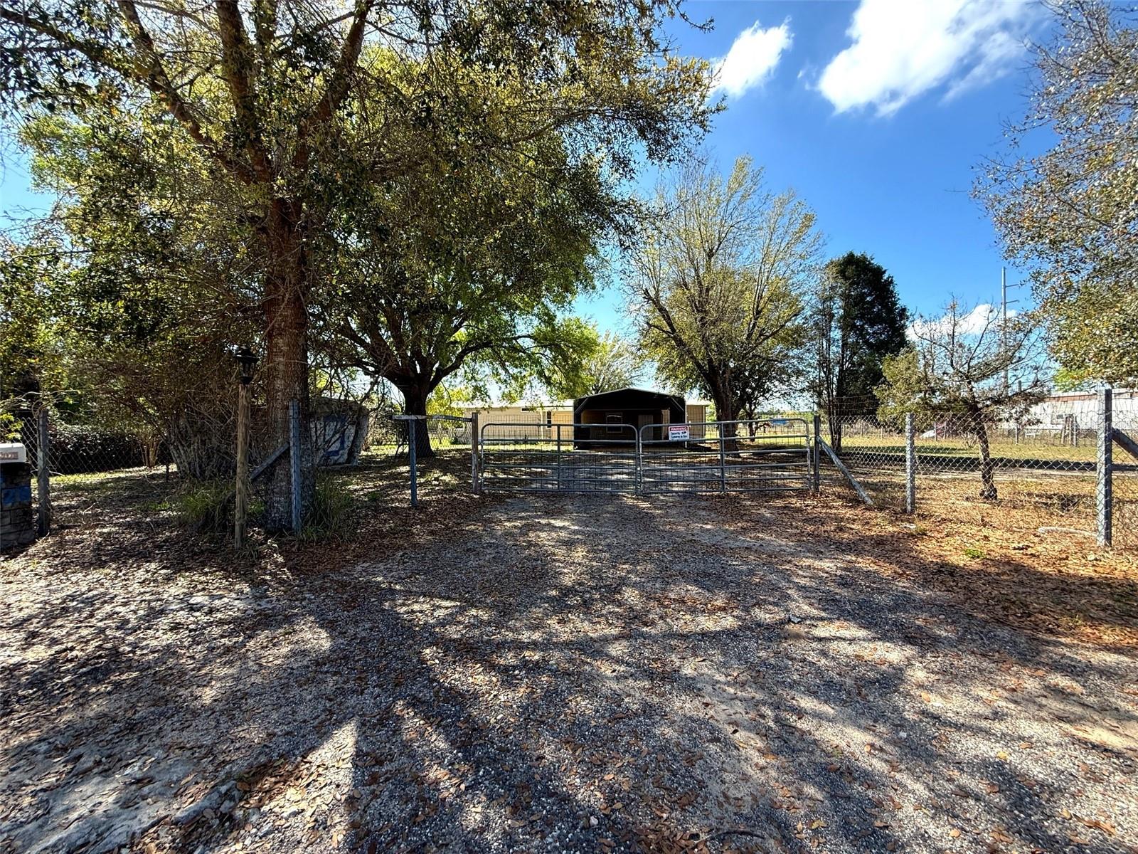 HILLSIDE ACRES - Residential