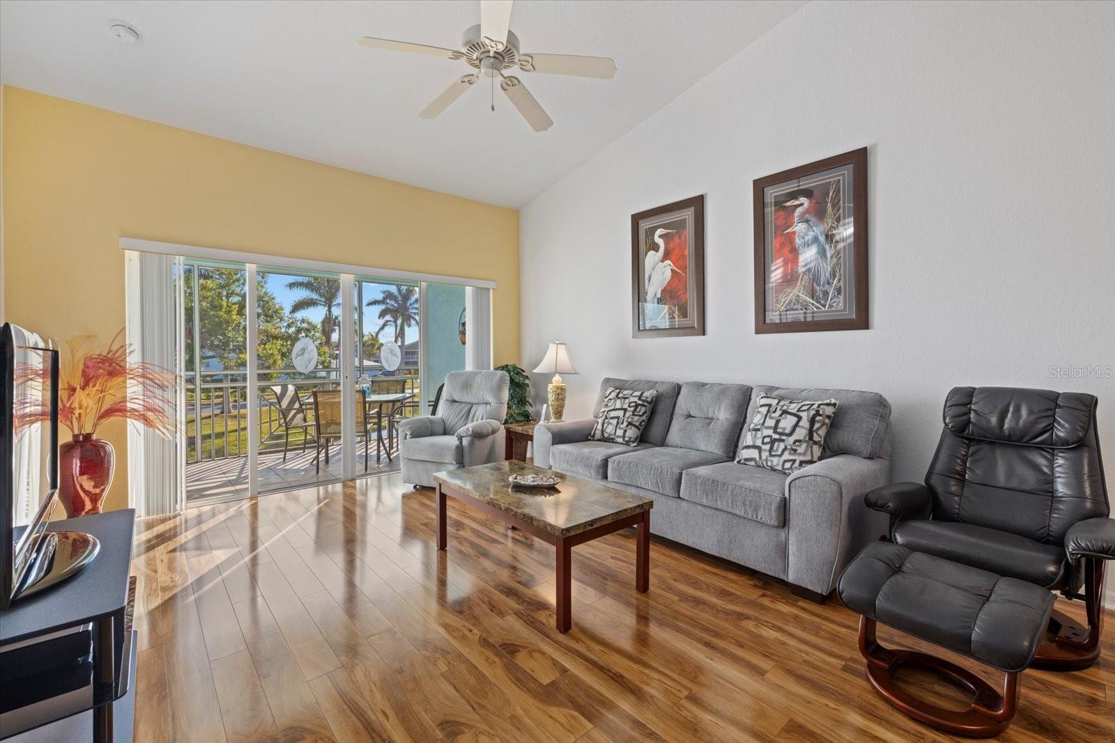 COLONY AT SABAL TRACE PH 01 - Residential