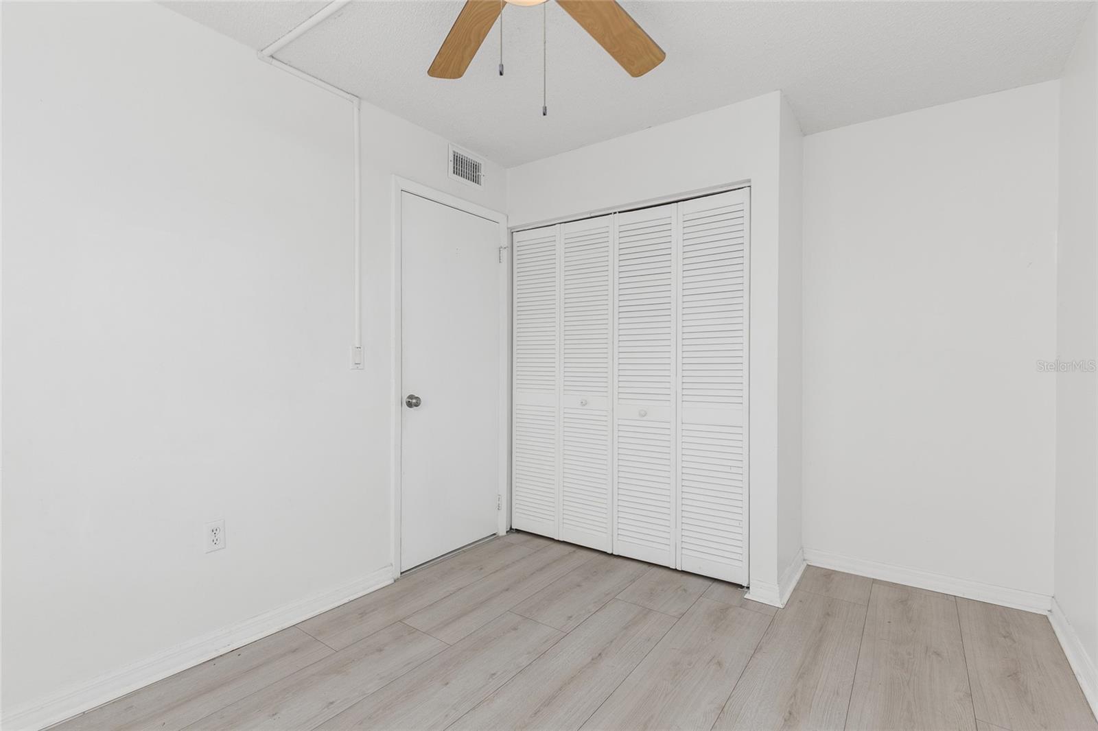 LAKE LOTUS CLUB 1 A CONDO - Residential