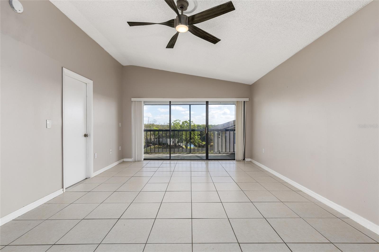 LAKE LOTUS CLUB 1 A CONDO - Residential