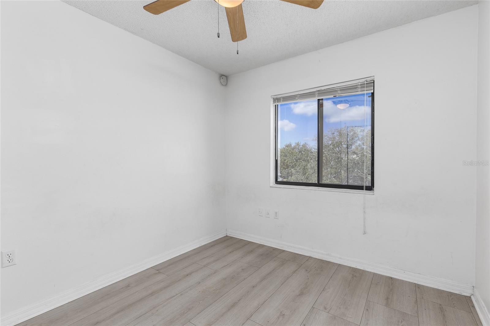 LAKE LOTUS CLUB 1 A CONDO - Residential