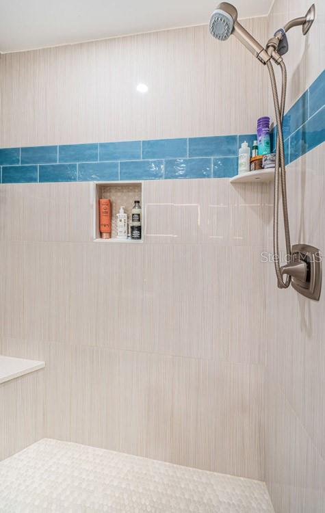 PASADENA GOLF CLUB ESTATES SEC 5 - Residential Lease