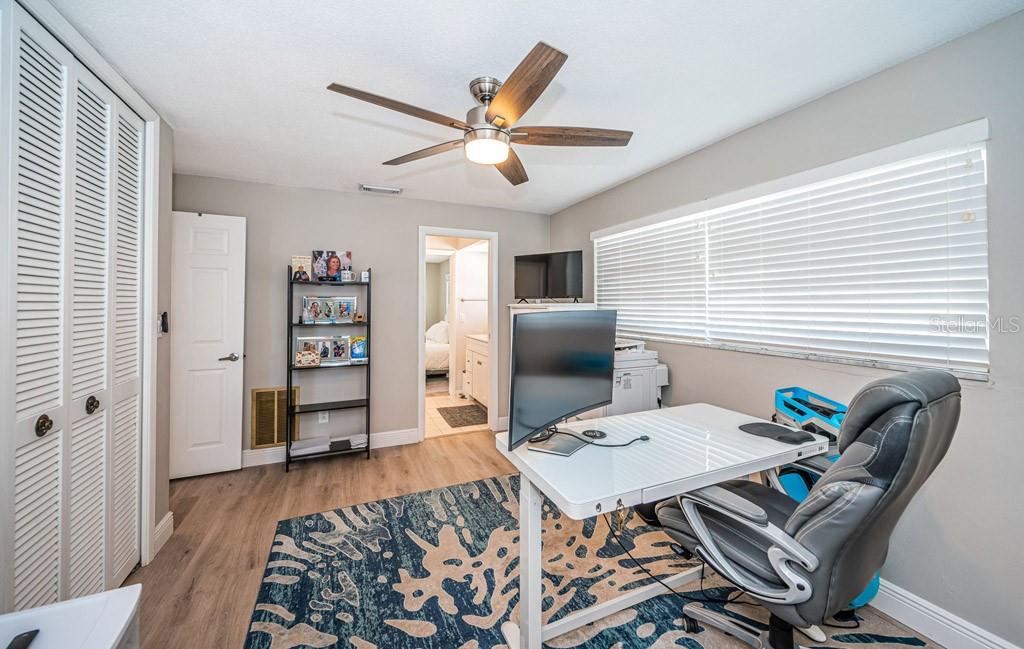 PASADENA GOLF CLUB ESTATES SEC 5 - Residential Lease