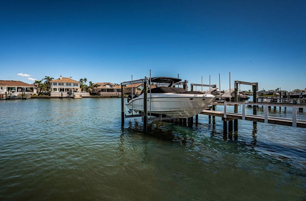 PASADENA GOLF CLUB ESTATES SEC 5 - Residential Lease