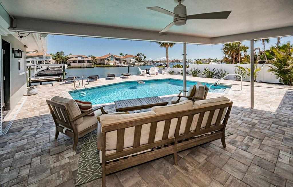 PASADENA GOLF CLUB ESTATES SEC 5 - Residential Lease