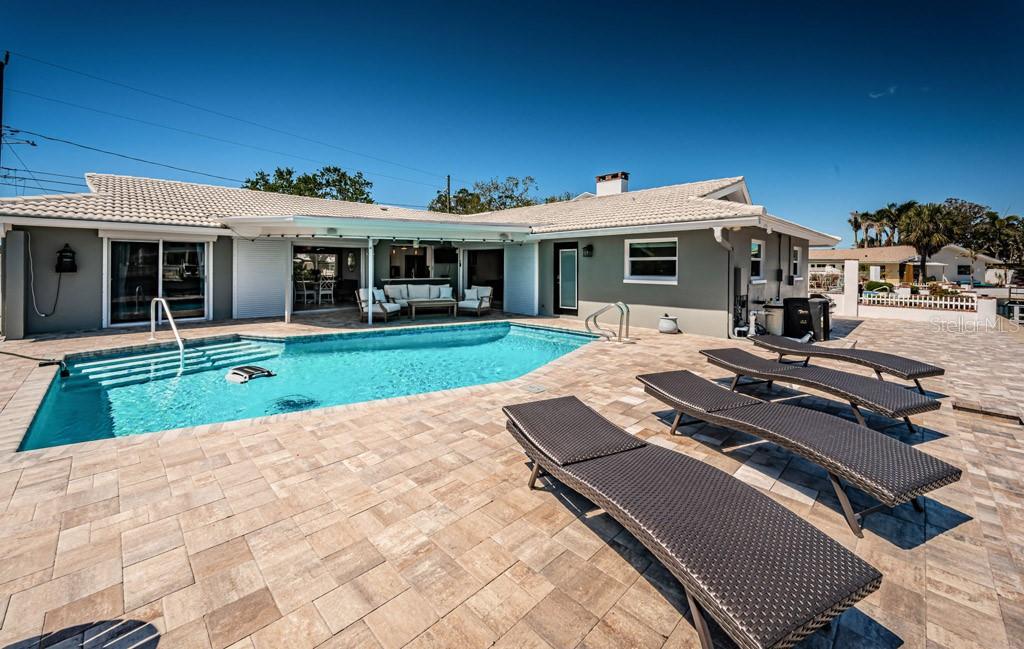 PASADENA GOLF CLUB ESTATES SEC 5 - Residential Lease