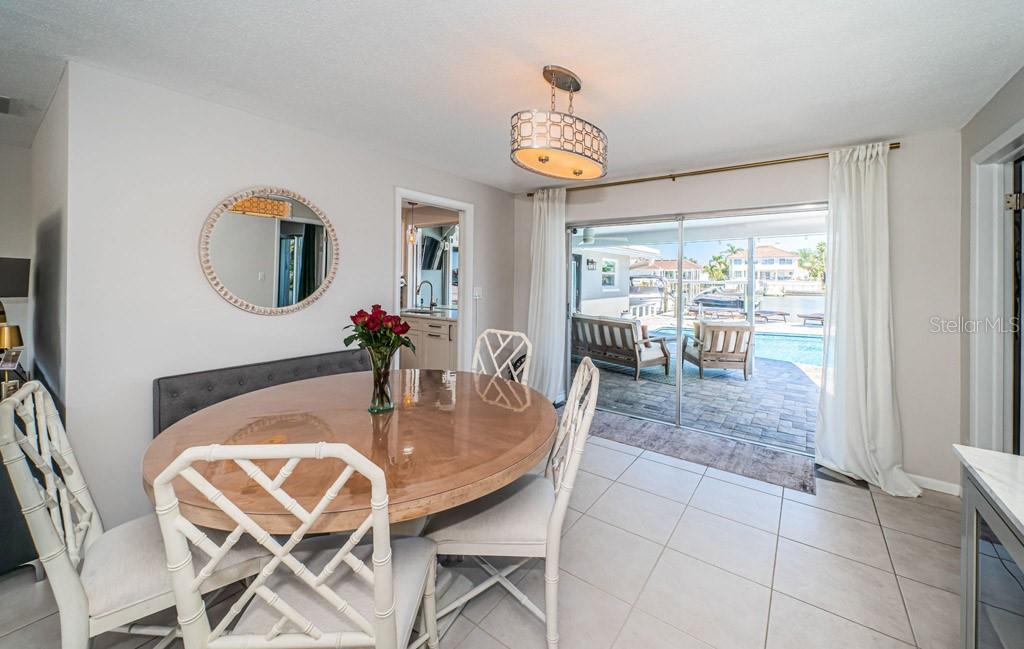 PASADENA GOLF CLUB ESTATES SEC 5 - Residential Lease