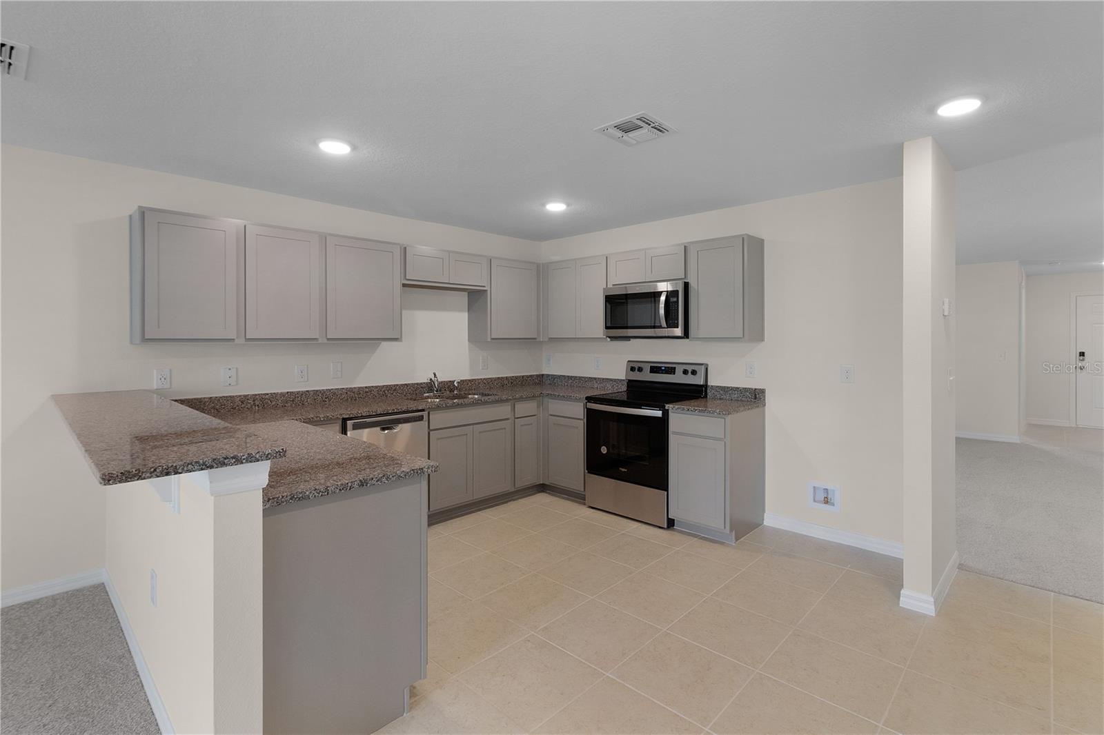 ALFORD OAKS - Residential