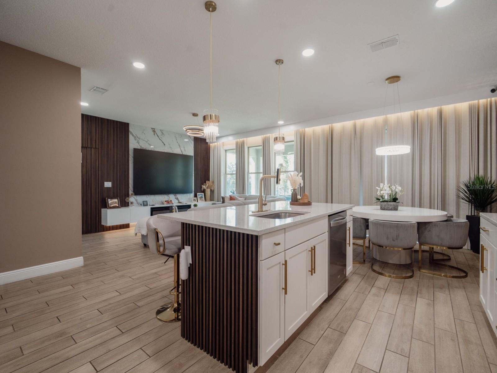 WATERLEIGH - Residential