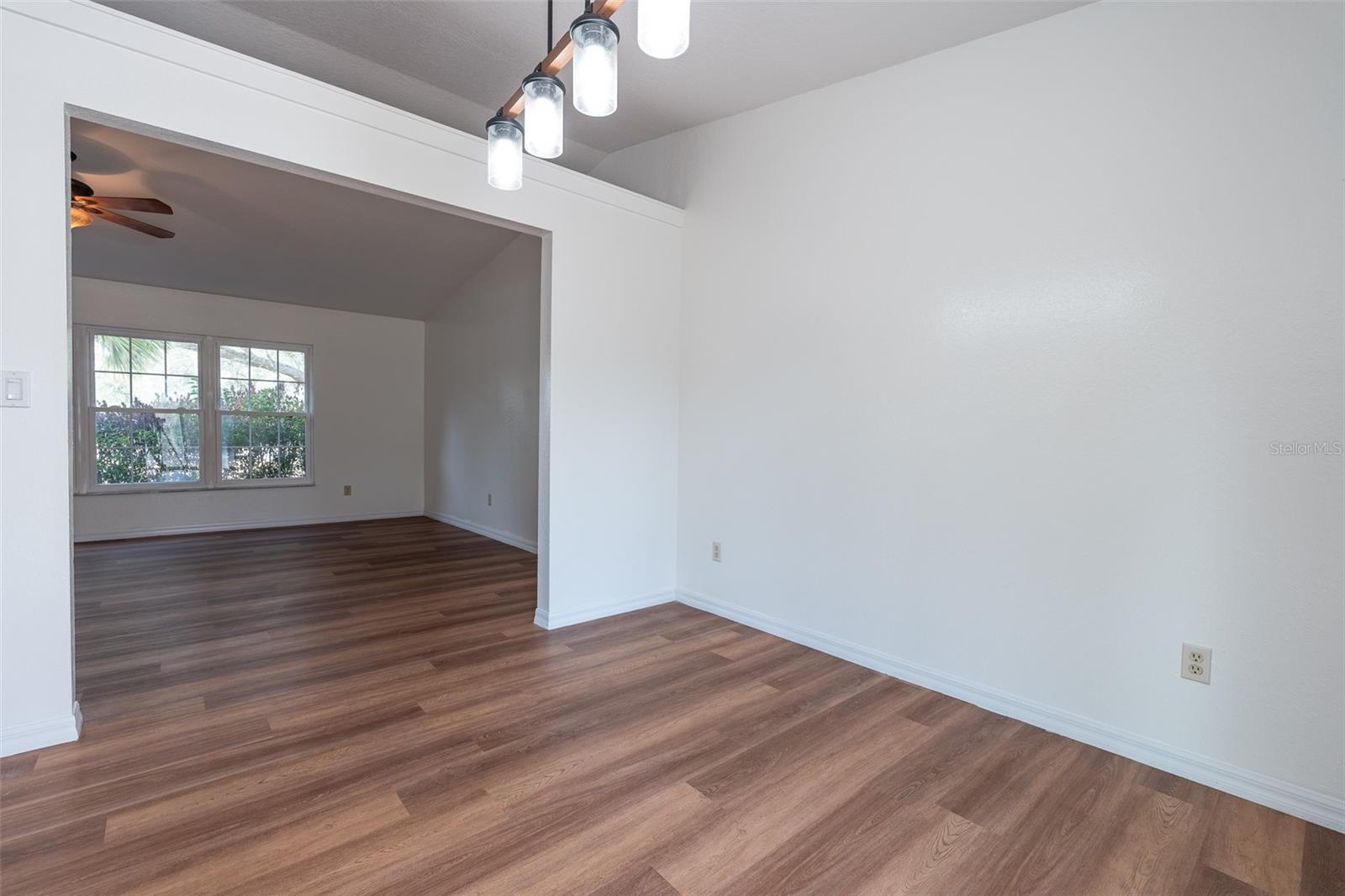 MARION OAKS UN 04 - Residential