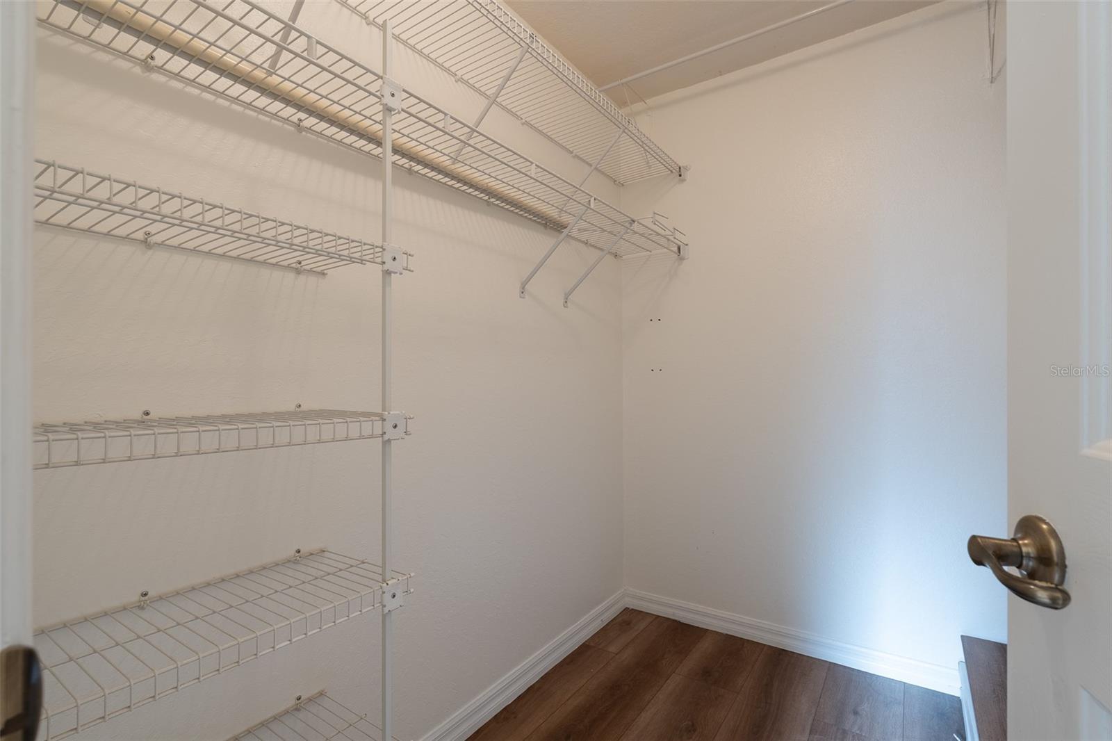 MARION OAKS UN 04 - Residential