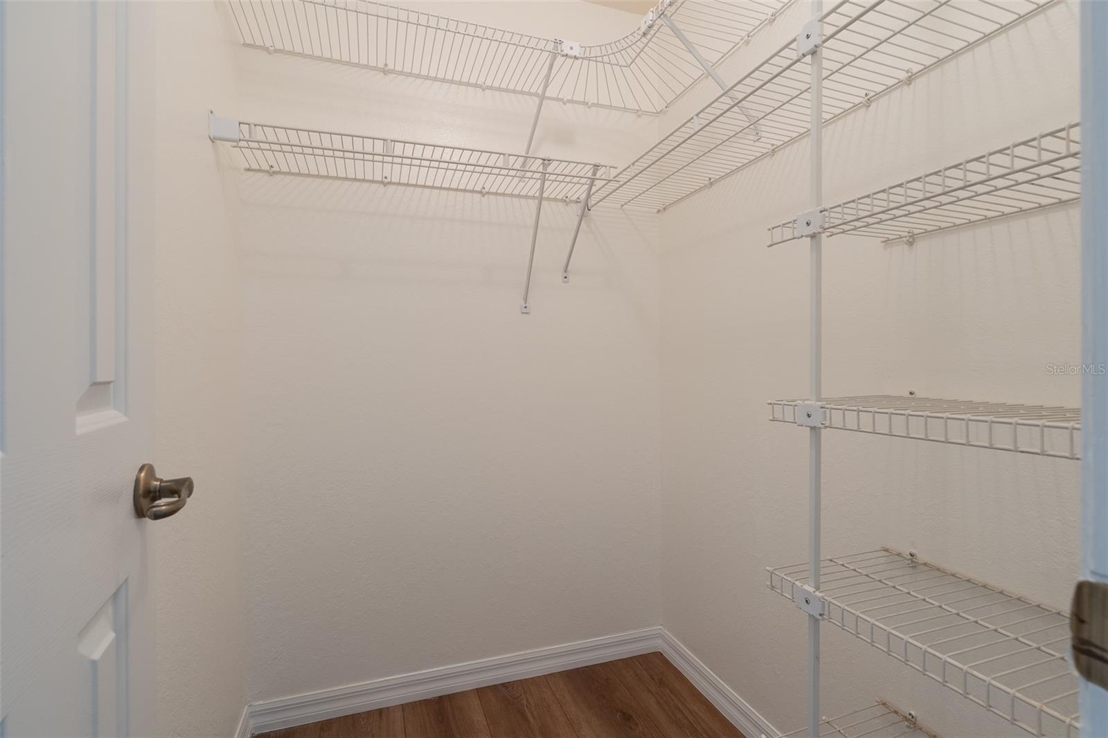 MARION OAKS UN 04 - Residential