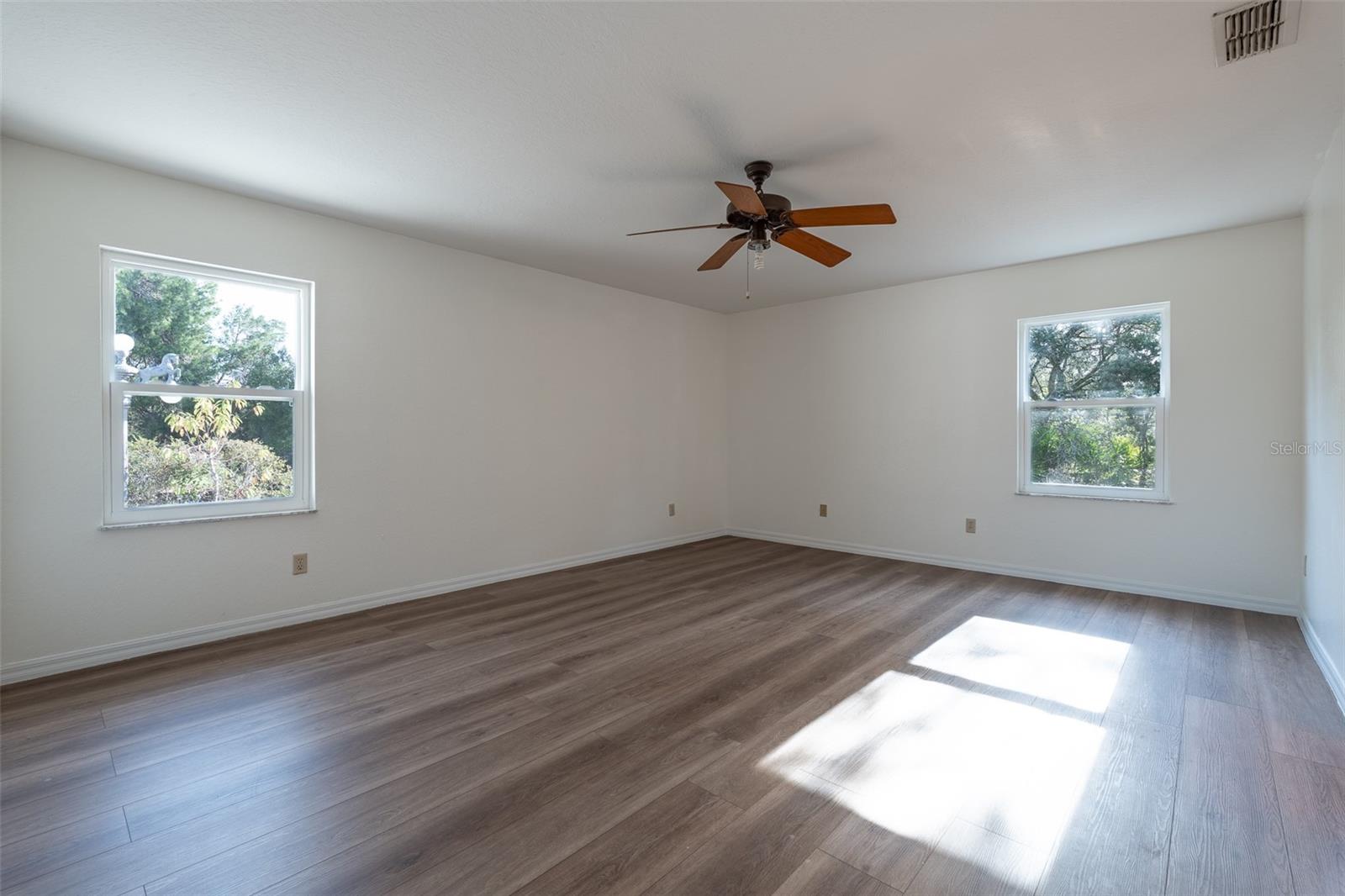 MARION OAKS UN 04 - Residential