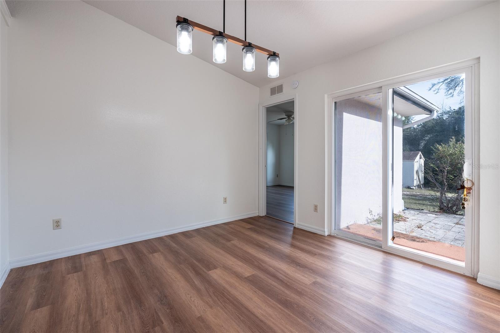 MARION OAKS UN 04 - Residential