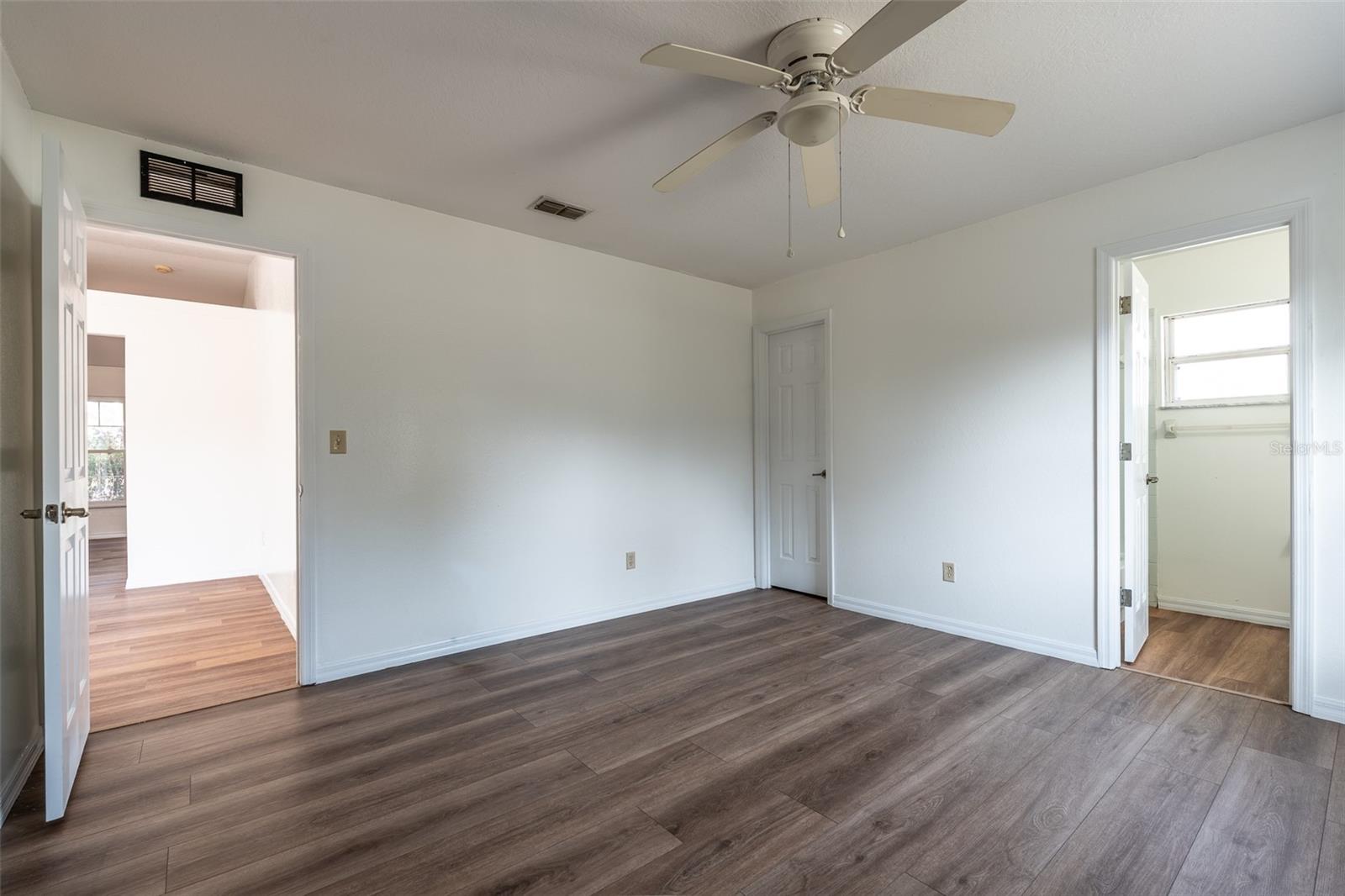 MARION OAKS UN 04 - Residential