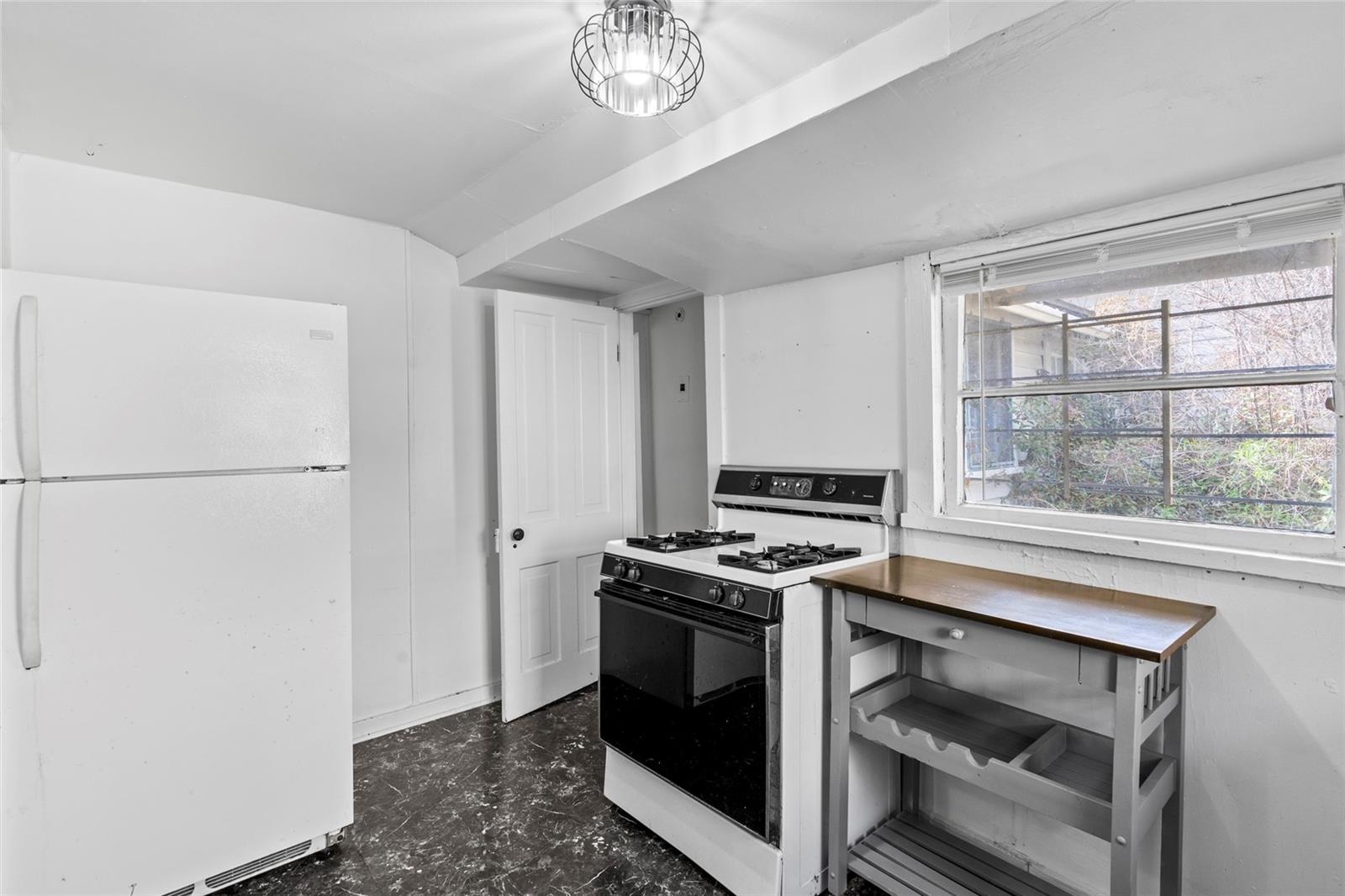 BRUSH ADD TO GVILLE - Residential Income