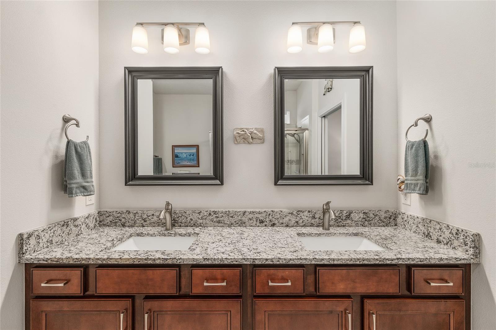 STONE CREEK / WELLINGTON - Residential