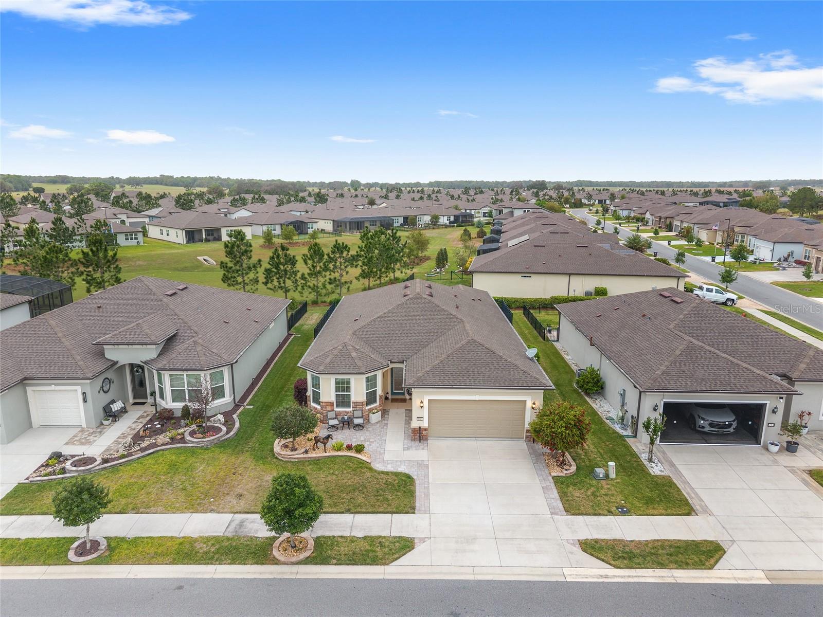 STONE CREEK / WELLINGTON - Residential