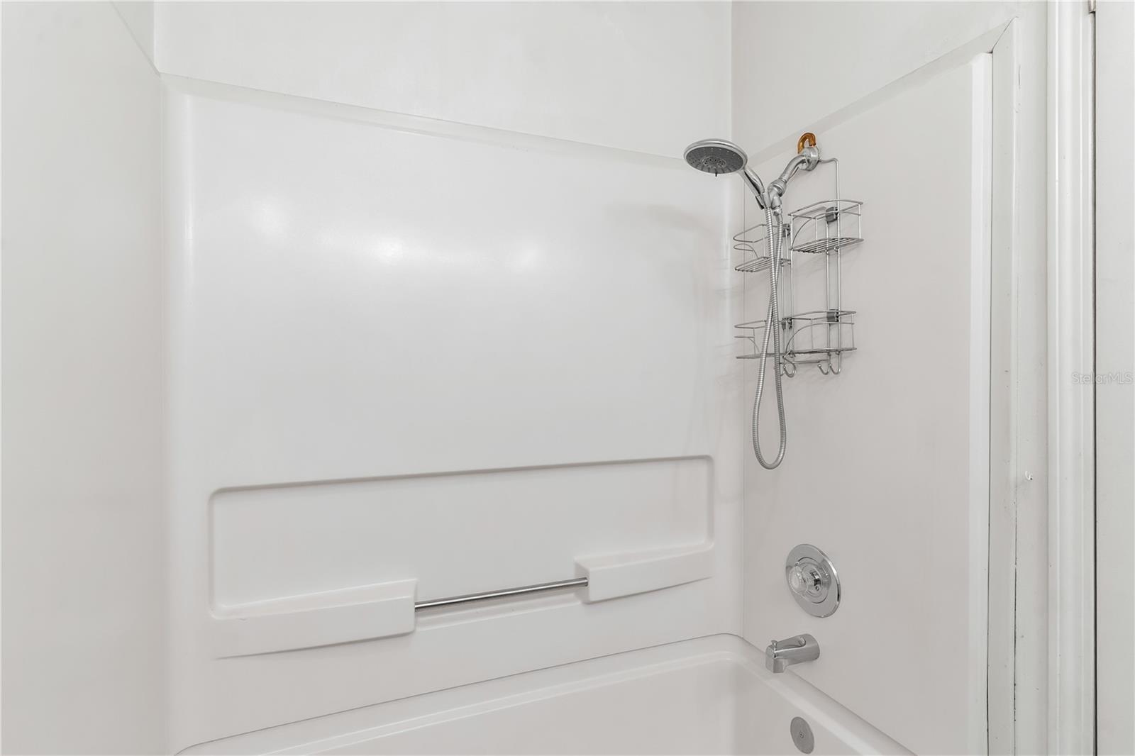 LEESBURG EAST COACHWOOD COLONY ADD 02 - Residential