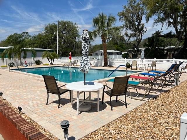 LEESBURG EAST COACHWOOD COLONY ADD 02 - Residential