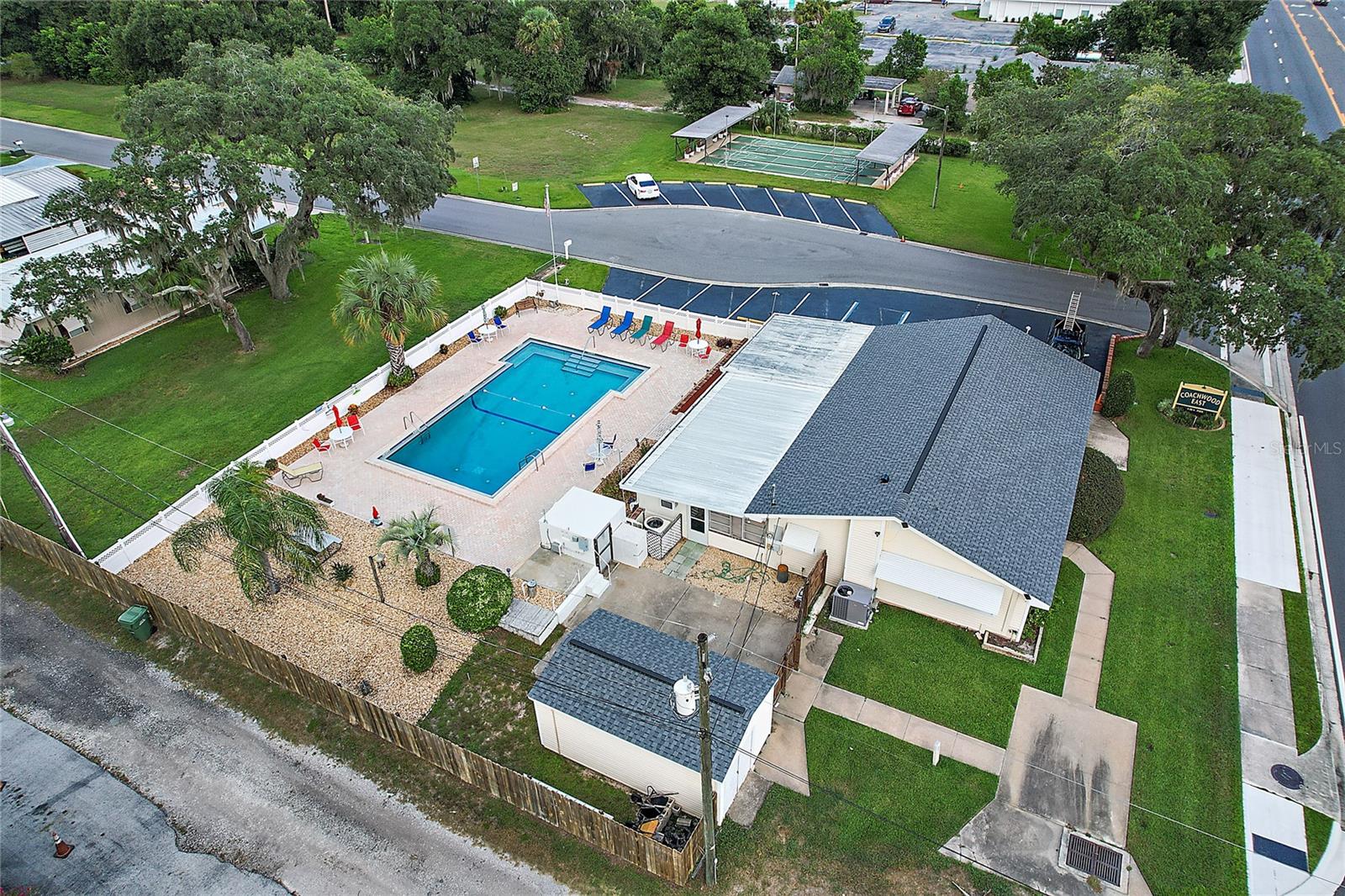 LEESBURG EAST COACHWOOD COLONY ADD 02 - Residential