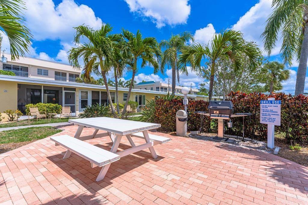 CASA MAR - Residential Lease