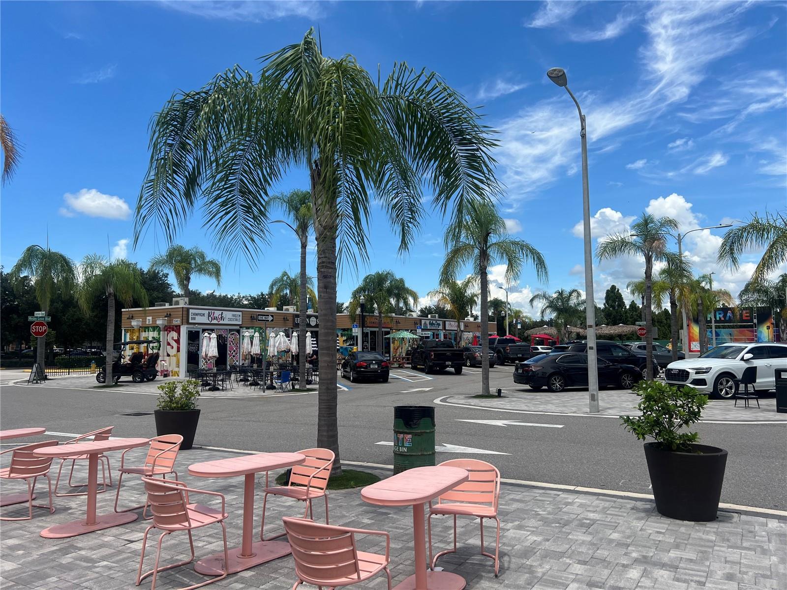 QUAIL HOLLOW ESTATES - Land