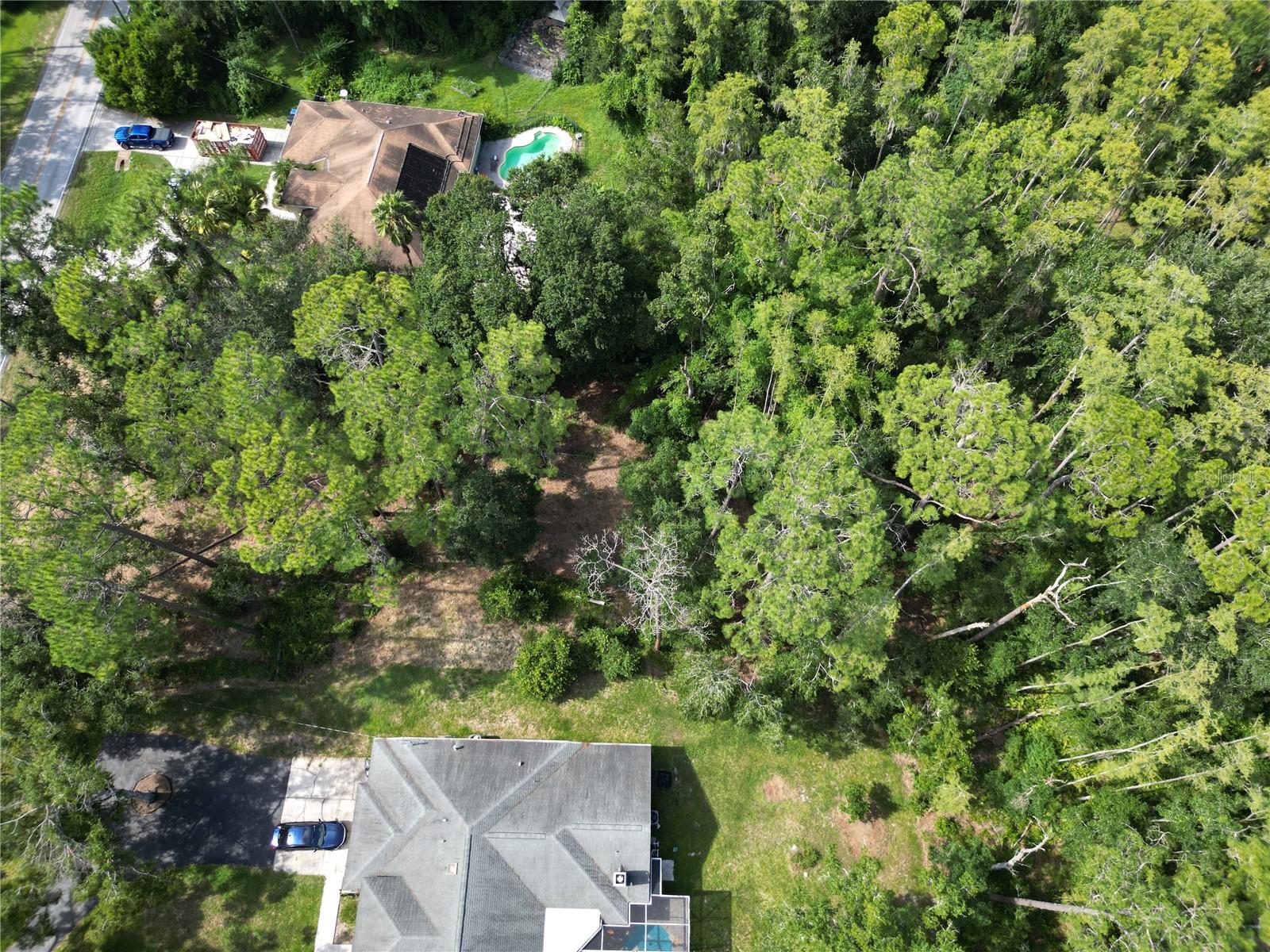 QUAIL HOLLOW ESTATES - Land