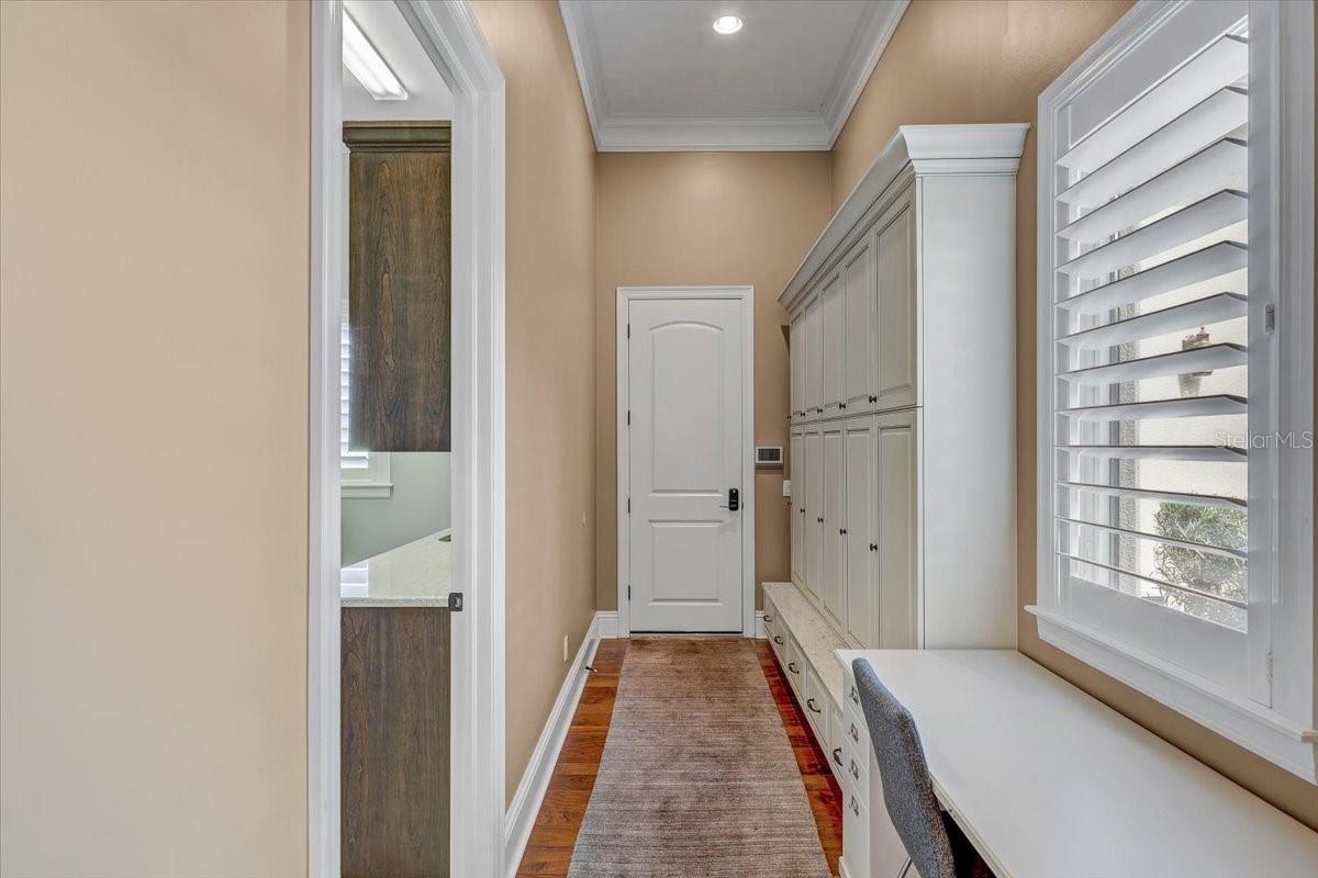 SANCTUARY ON LIVINGSTON PH - Residential