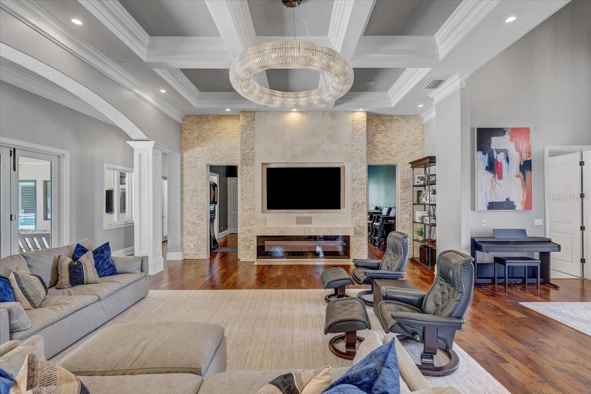 SANCTUARY ON LIVINGSTON PH - Residential