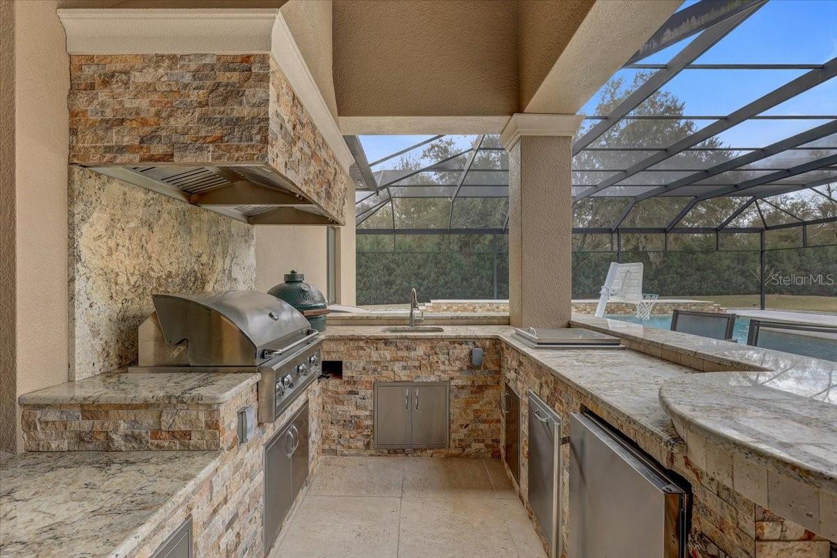 SANCTUARY ON LIVINGSTON PH - Residential