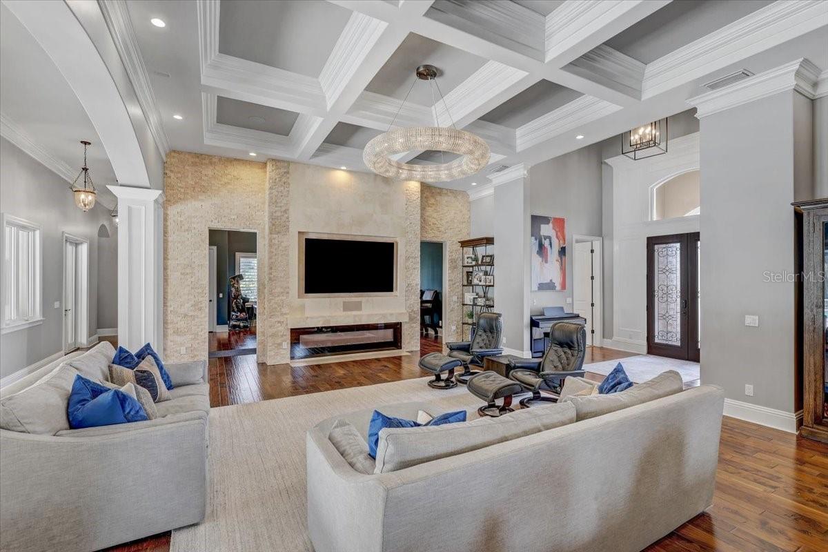 SANCTUARY ON LIVINGSTON PH - Residential