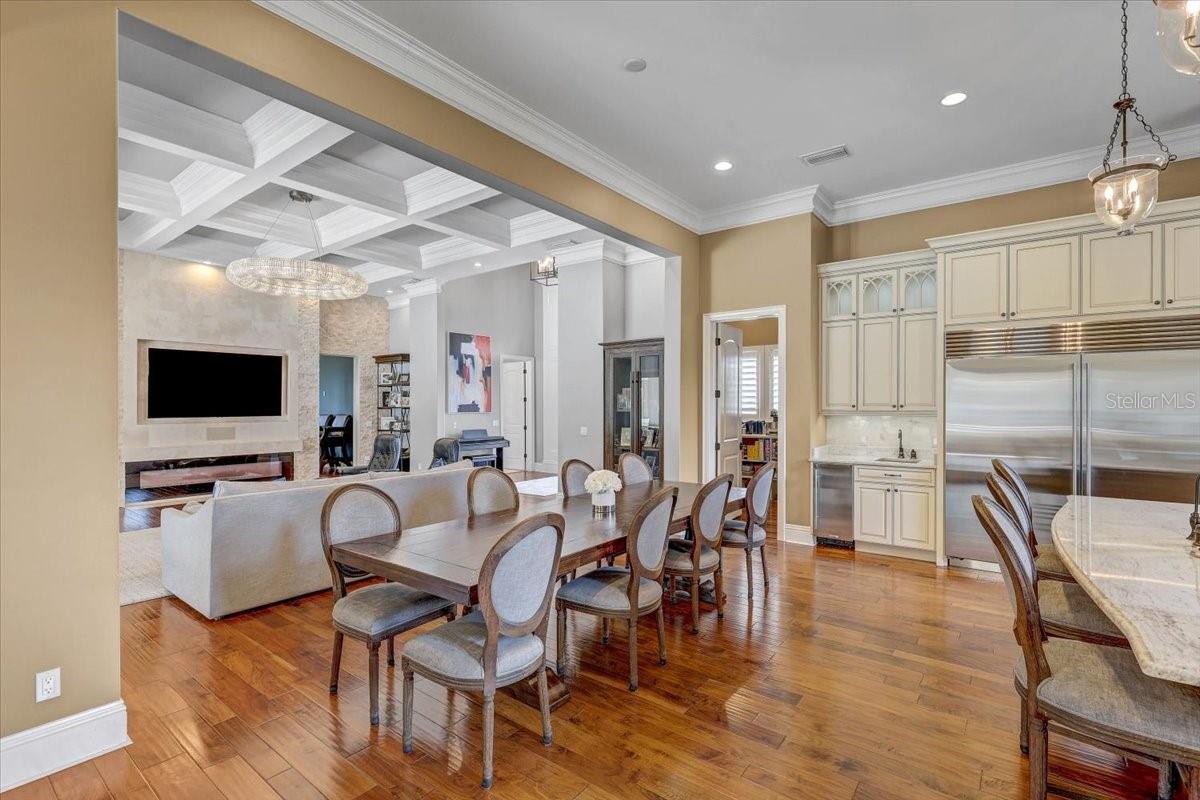 SANCTUARY ON LIVINGSTON PH - Residential