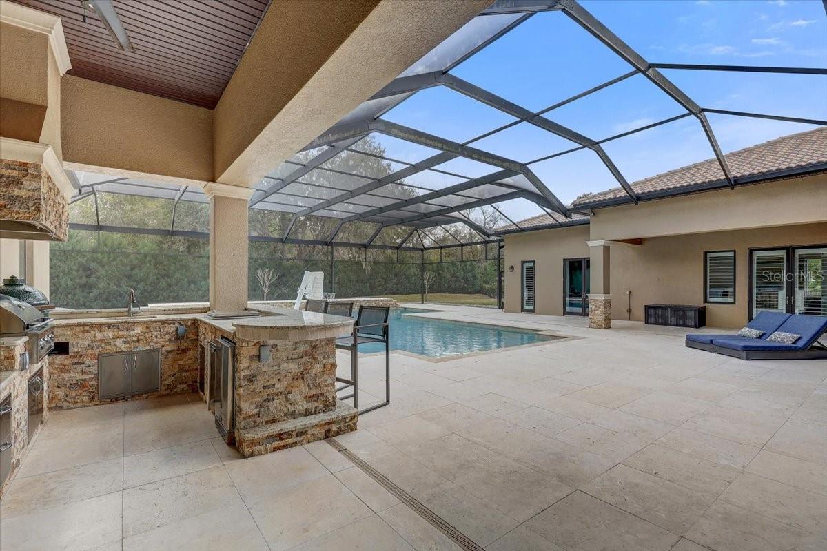 SANCTUARY ON LIVINGSTON PH - Residential