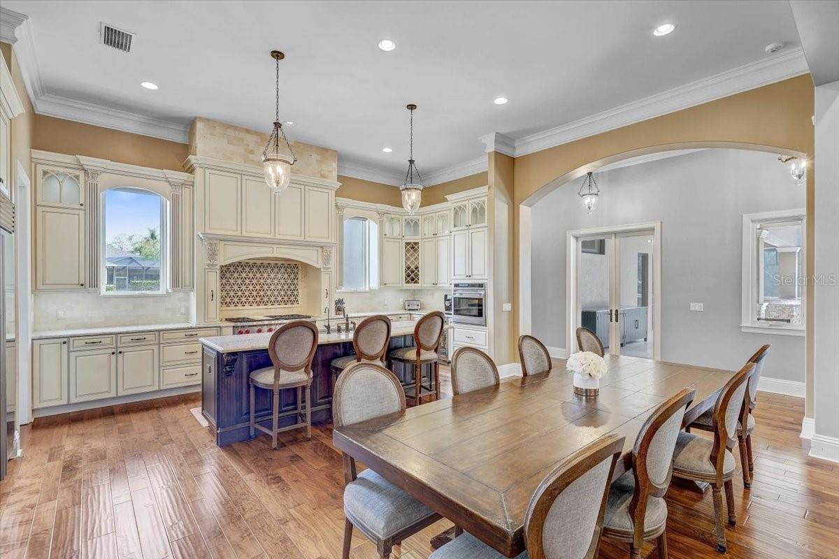 SANCTUARY ON LIVINGSTON PH - Residential