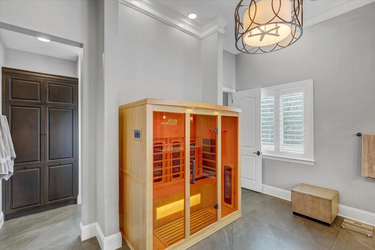 SANCTUARY ON LIVINGSTON PH - Residential