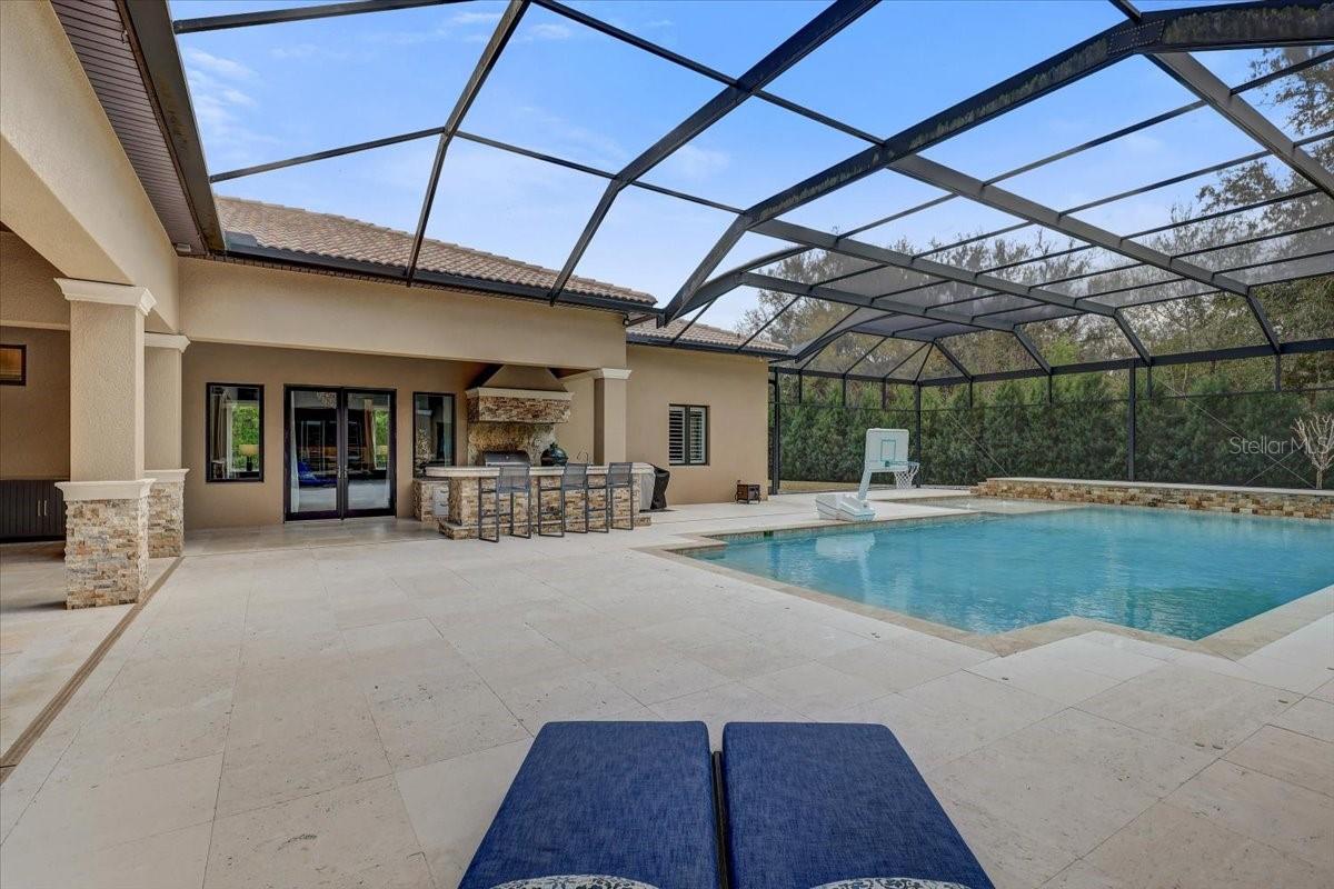 SANCTUARY ON LIVINGSTON PH - Residential