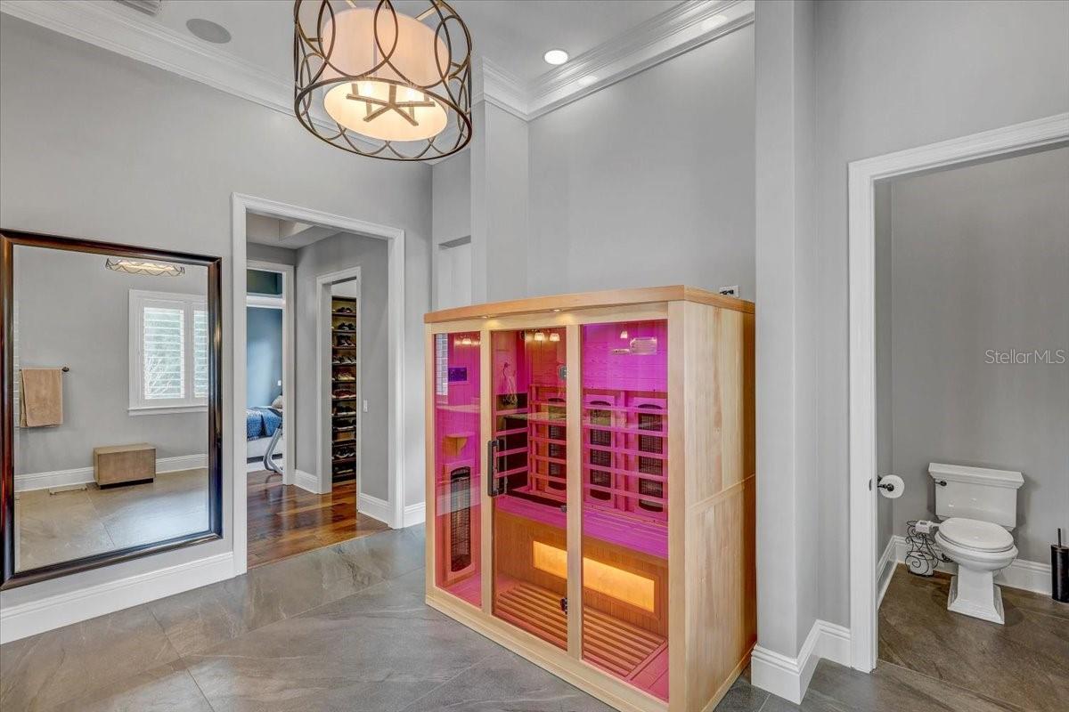 SANCTUARY ON LIVINGSTON PH - Residential