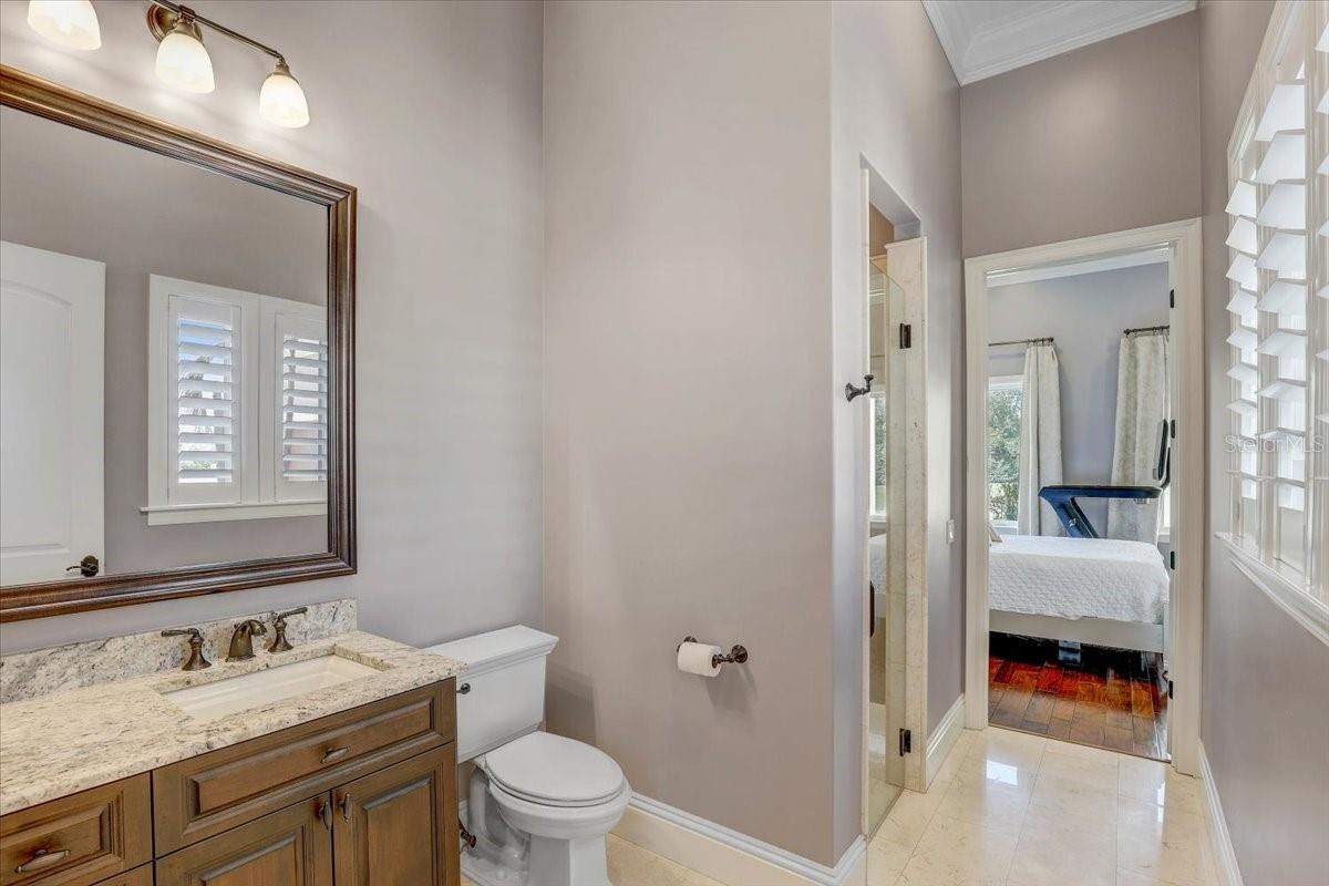 SANCTUARY ON LIVINGSTON PH - Residential