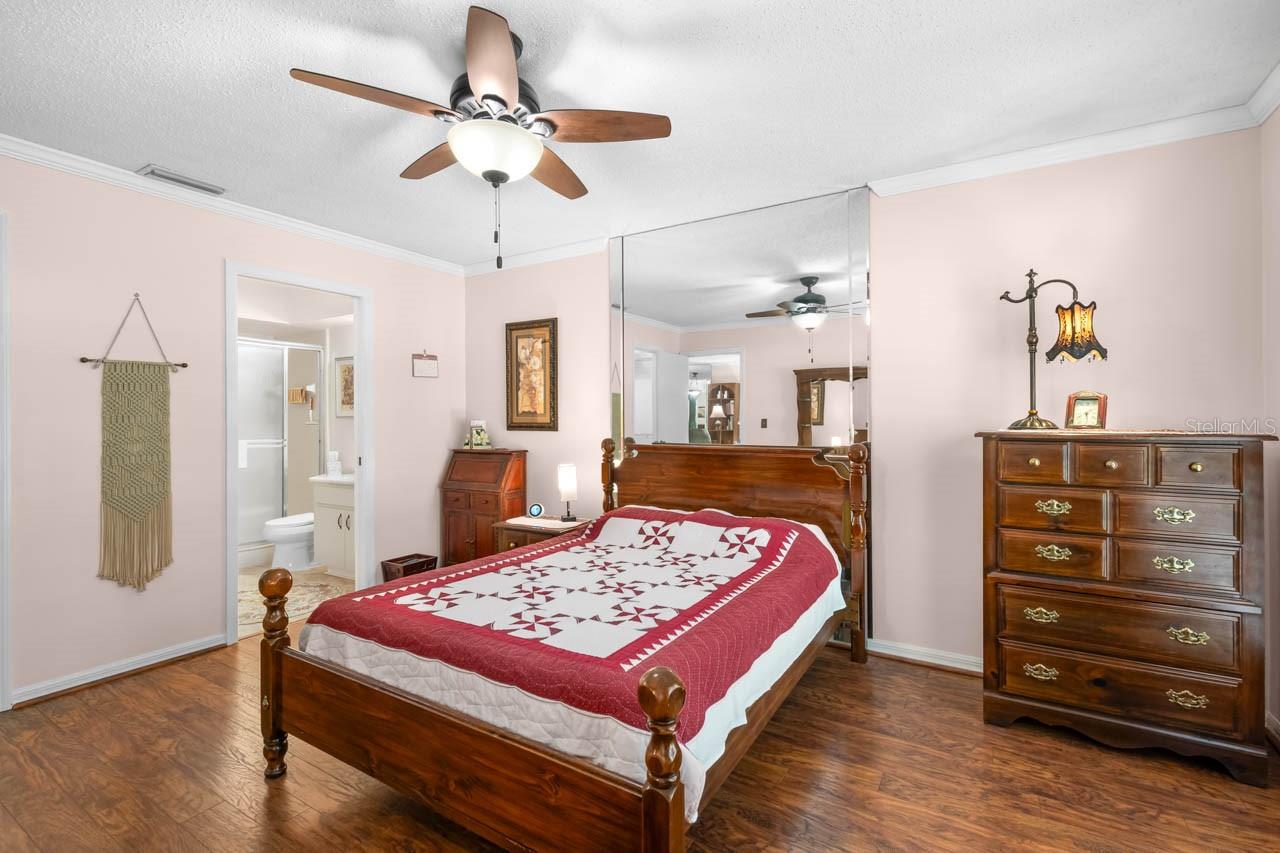 THE KNOLLS OF KINGS POINT II A - Residential