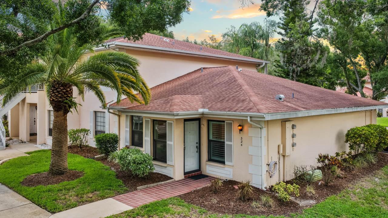 THE KNOLLS OF KINGS POINT II A - Residential