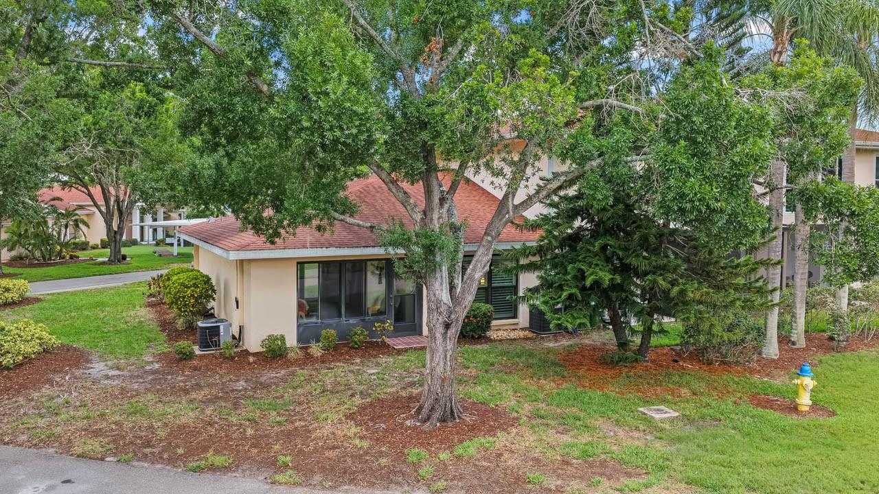 THE KNOLLS OF KINGS POINT II A - Residential